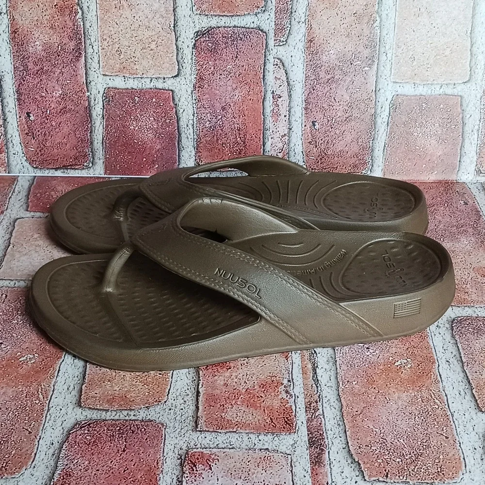 NuuSol Cascade Flip Flops Mens 8 Womens 9 Brown Comfort Thong Sandals